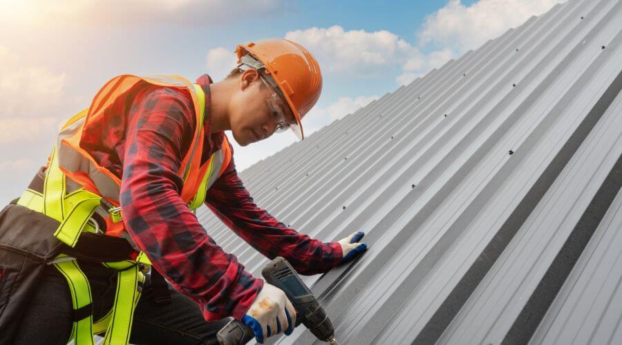 GAF certified roofer in Bates City, MO